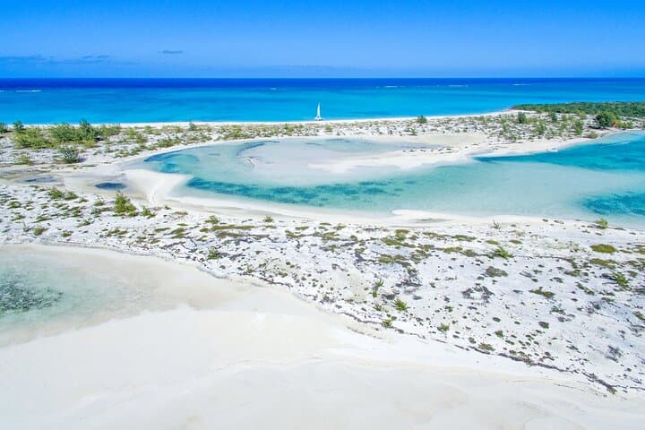 Jet Ski to La Famille Shipwreck and Snorkel Half Moon Bay, Providenciales photo 3
