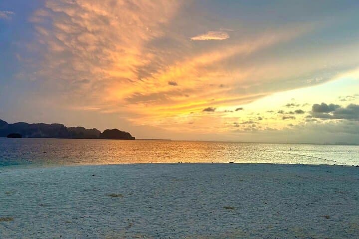 Krabi 7 Islands Sunset Tour: Snorkel, Bioluminescence & Beach BBQ photo 4