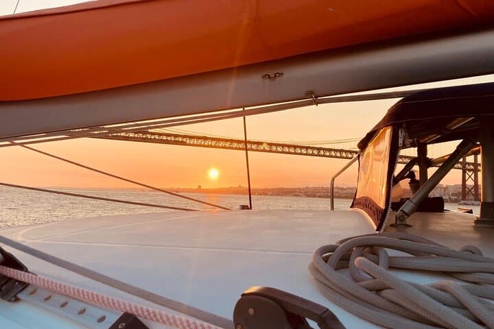 Private Sunset Boat Tour on the Tagus — Lisbon from the River photo 4