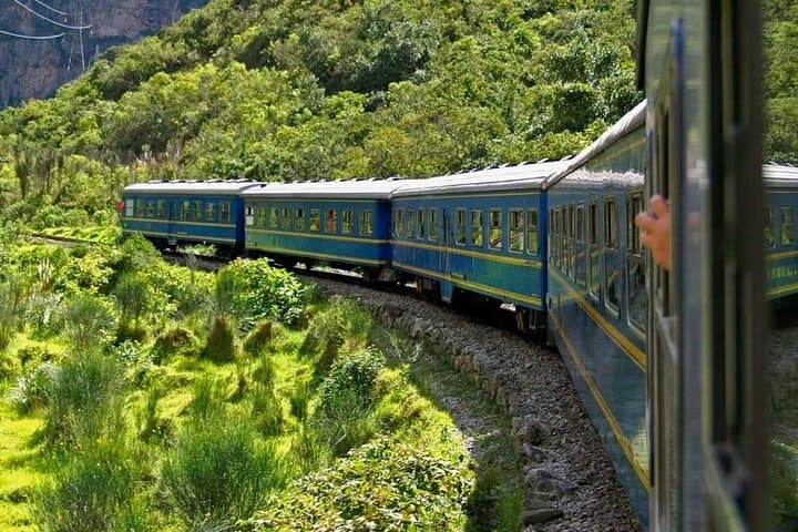 Machu Picchu, Humantay Lagoon & Rainbow Mountain: 3-Day Andes Adventure from Cusco photo 3