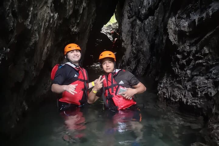 Rio Claro Canyon: Private Rafting, Cave Walk & Hydrohiking photo 4