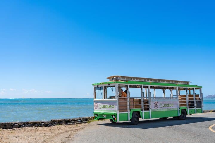 Exploring Oahu with the Waikiki Trolley: A Scenic Adventure photo 4