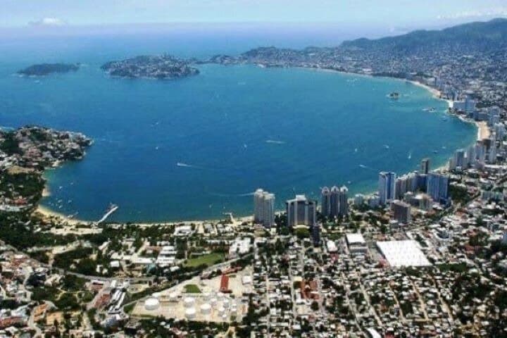 Acapulco Shore Excursion: Comprehensive City Tour & La Quebrada Cliff Divers