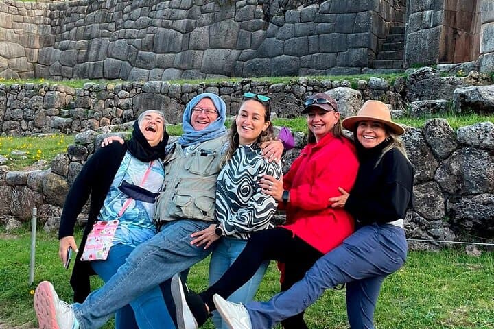 Cusco 6-Day Humantay Lake & Rainbow Mountain with Machu Picchu — Practical Guide photo 5