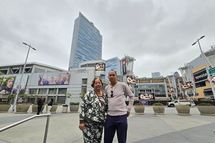 Private Full-Day Los Angeles Landmarks Tour: Hollywood, Santa Monica and Beverly Hills photo 5