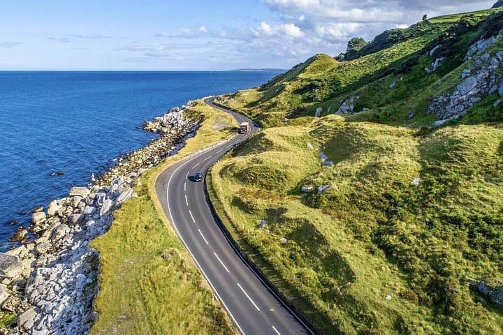 Giants Causeway Private Day Tour from Belfast: Carrick-a-Rede, Dark Hedges & Bushmills photo 2