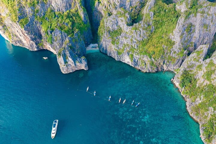 Speedboat to Phi Phi, Maya Bay & Bamboo Island: Full-Day Andaman Adventure photo 4