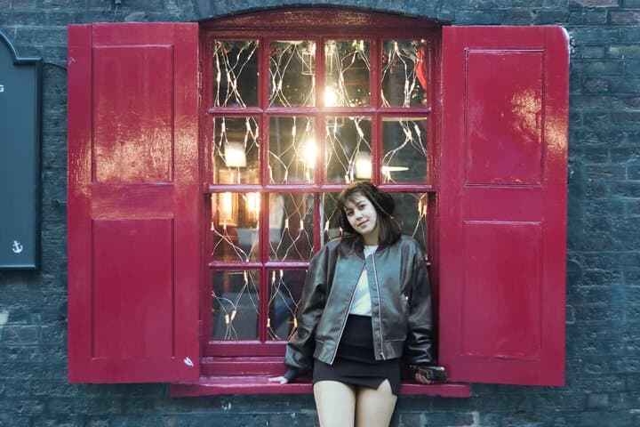1-Hour Professional London Photography Session: Covent Garden to Soho photo 2
