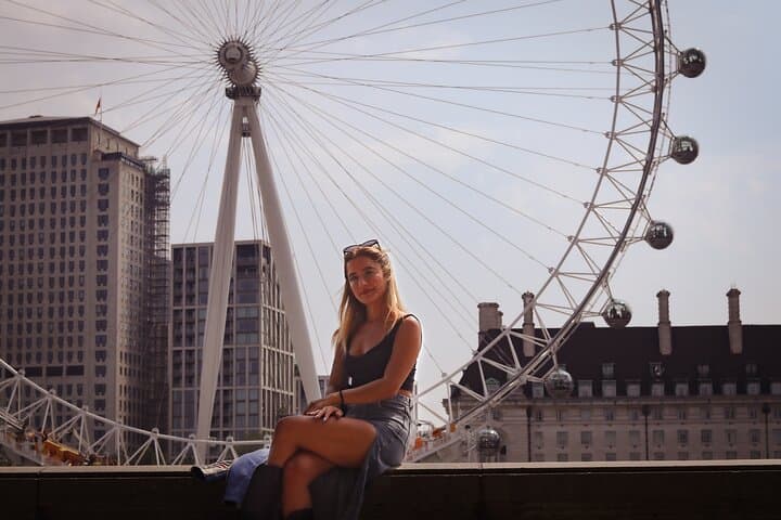 1-Hour Professional London Photography Session: Covent Garden to Soho photo 3