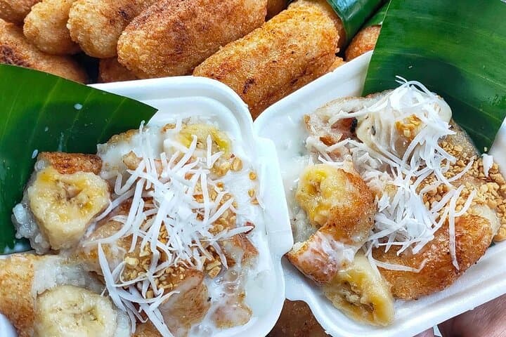 Discover Ho Chi Minh City Street Food & Hidden Life by Bicycle — 4-Hour Cyclo Tour photo 5