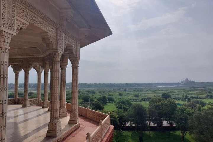 Same-Day Taj Mahal Tour from Delhi: Private Agra Trip with Guide photo 4