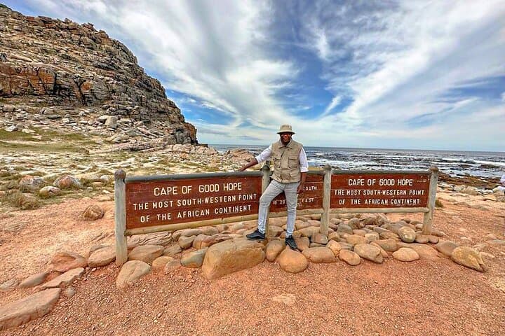 Table Mountain, Boulder's Beach & Cape Point: Cape Town Coastal Day Tour photo 3