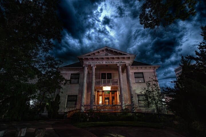Reno Ghost Tour: Haunted Lake Mansion And Downtown Night Walk photo 5