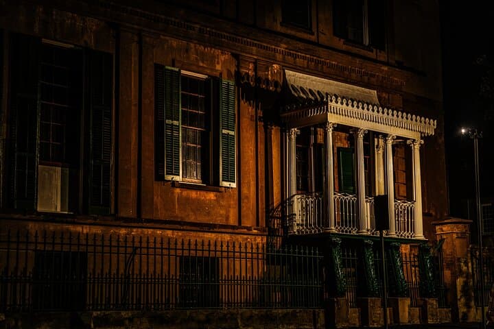 Savannah Haunted Pub Crawl — Spirits of Savannah Night Tour photo 6