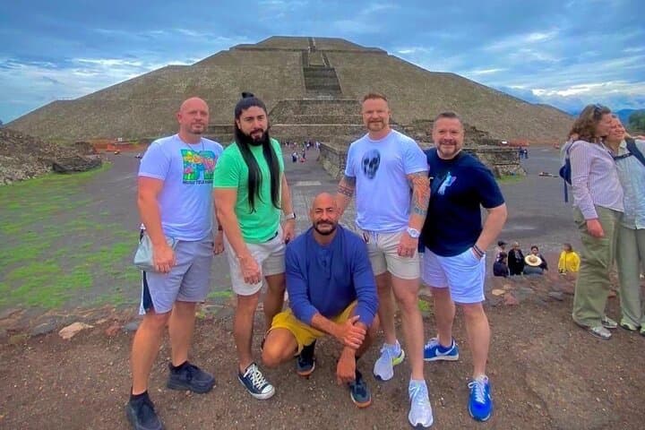 Morning Tour of the Teotihuacan Pyramids: Guided Visit to the Sun and Moon