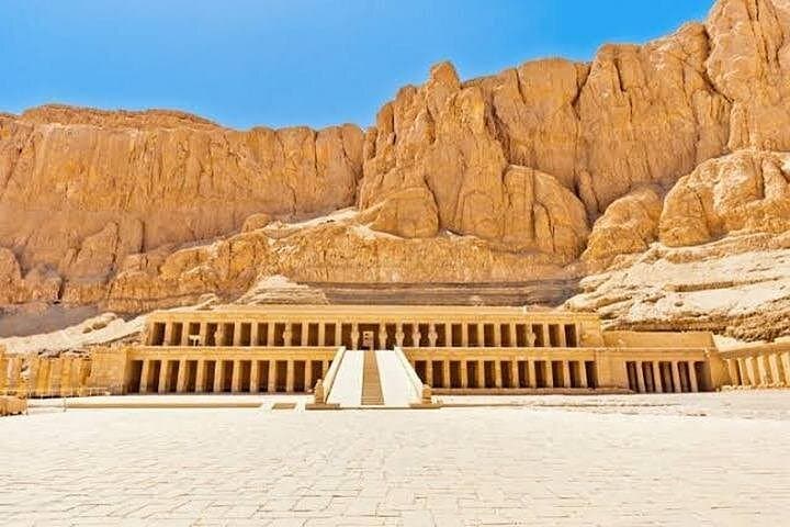 Full-Day Private Tour of Luxor: East & West Bank Highlights photo 3