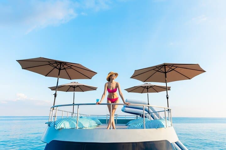 Luxury Phi Phi Sunset Speed Catamaran: Maya Bay, Phi Phi & Maiton Island photo 5