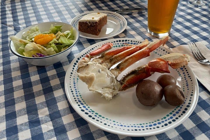 Lumberjack Show & Harbor Haus Crab Feast — Ketchikan's Rowdy Seafood and Timber Spectacle photo 2