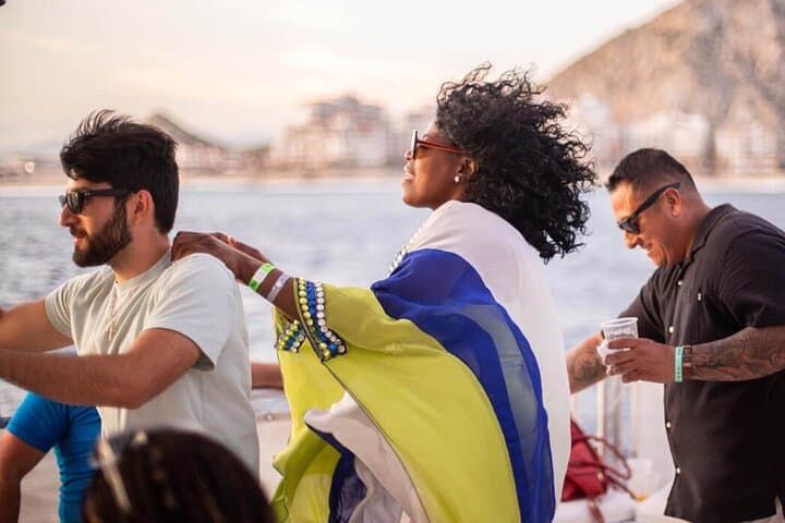 Cabo Sunset Party Cruise: Open Bar, Live Music & Arch Views photo 4