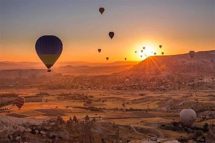 Sunrise Hot Air Balloon Ride Over Luxor: Float Above Temples and the Nile photo 2