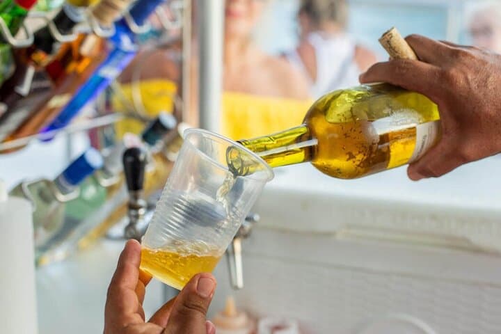 Sunset Jazz and Wine Cruise in Cabo: Luxury Catamaran Along Land’s End photo 3