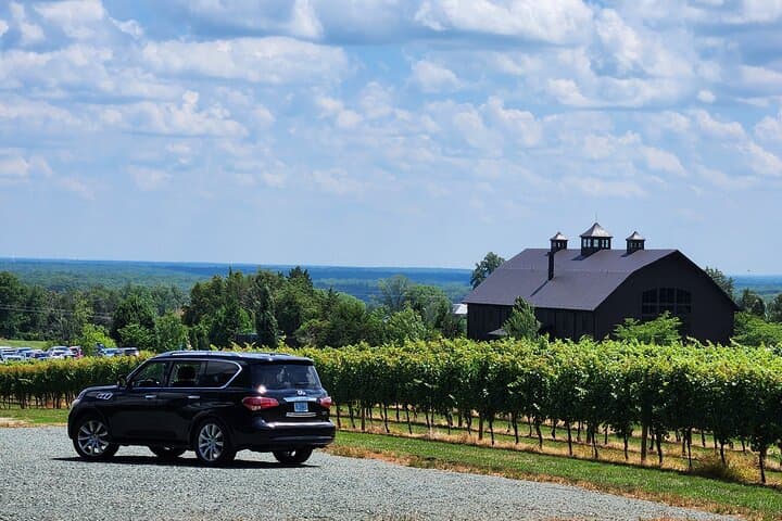 Historic Thomas Jefferson Wine Tour from Charlottesville — 5-Hour Private Winery Drive photo 4