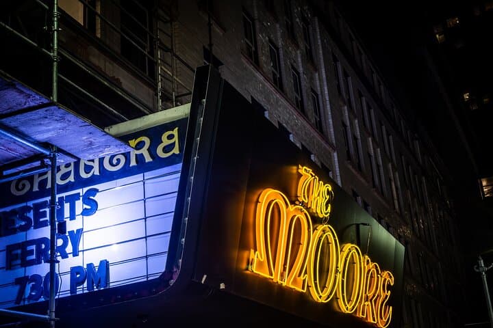 Boos and Booze Haunted Pub Crawl in Seattle: Historic Pubs & Ghost Stories photo 2