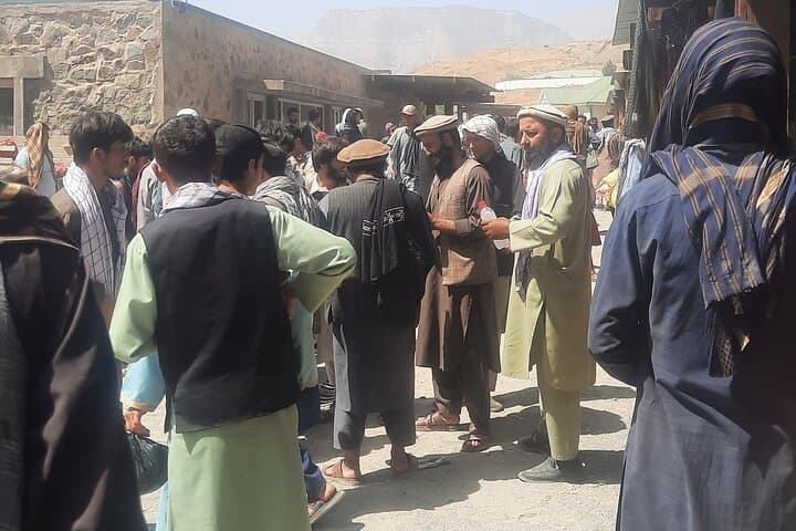Two-Day Private Pamir Highway Drive: Dushanbe to Qalai Khumb and Back photo 6
