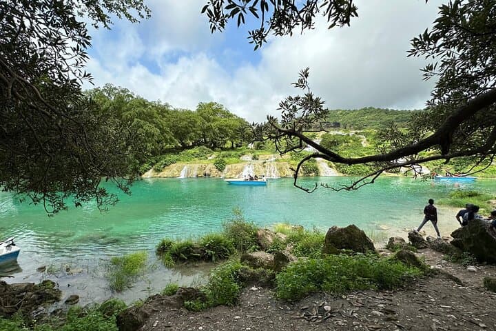 Salalah Mountain Safari — Darbat Waterfalls, Baobabs & Jabal Samhan Panorama photo 3