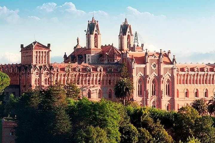 Santander Day Tour: Gaudí’s El Capricho, Santillana del Mar & Redwood Forest photo 4