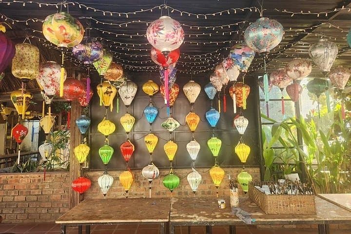 Hoi An Coconut Basket Boat & Lantern Making — Morning or Afternoon Tour photo 5