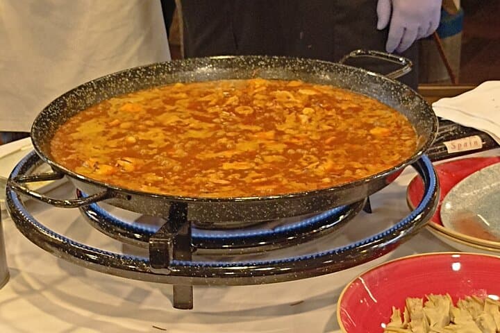 Flavours of Barcelona: A Local Culinary Walking Tour Through Catalan Bites photo 2