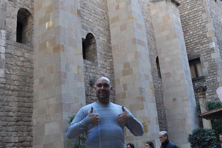 Walking Barcelona: Monuments & Hidden Gems with a Local Guide photo 5