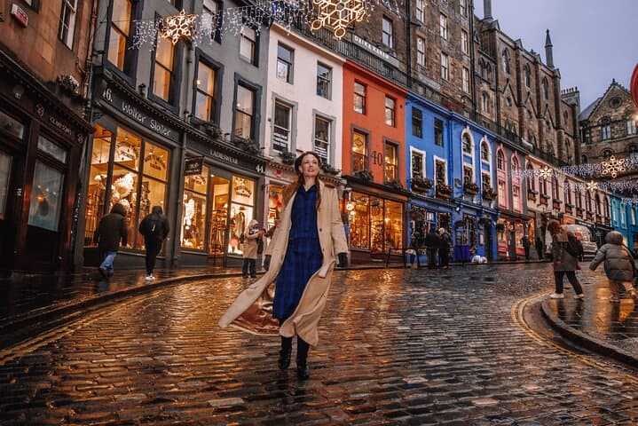 Private Harry Potter Photoshoot in Edinburgh — Portrait Tour of Iconic Locations photo 3