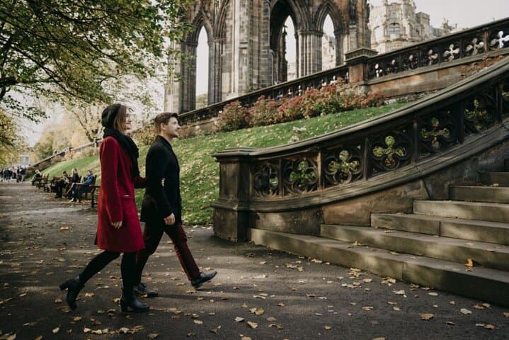 Private Photoshoot with Edinburgh Castle Views — Professional Vacation Photography photo 5