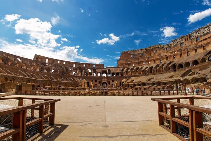 Complete Colosseum Tour: Arena, Roman Forum & Palatine Hill