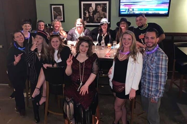 Chicago Haunts and Hooligans: Night Walking Tour of Gangsters & Ghosts photo 2