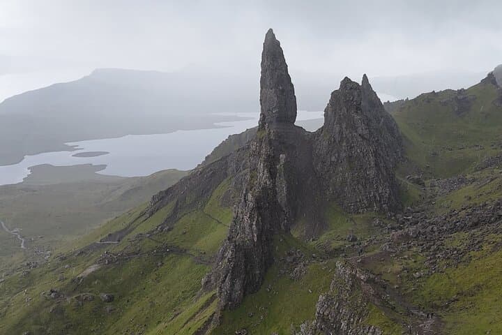 Private 3-Day Isle of Skye Tour from Edinburgh or Glasgow — Fairy Pools, Old Man of Storr & Loch Ness