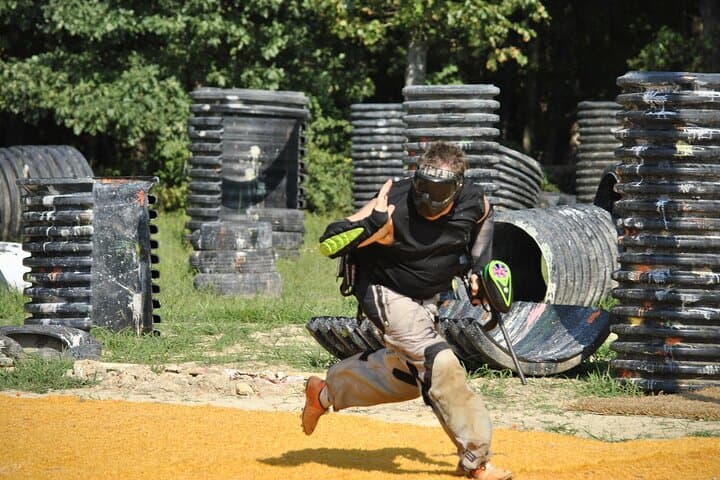 Prague Action Day: Private Boat Cruise, Brunch & Paintball