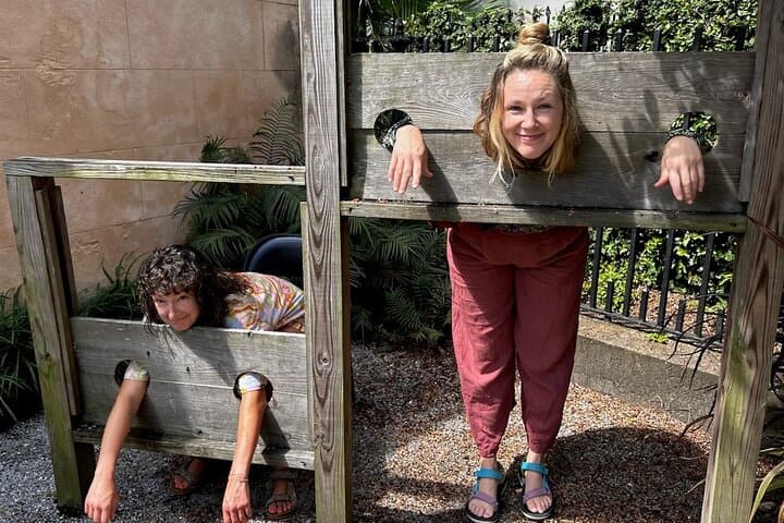 Pirate Escape Charleston Scavenger Hunt: Self-Guided Colonial Walking Adventure