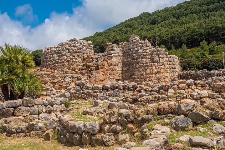 Alghero Nuraghe Palmavera and Porto Conte Park Small-Group Tour