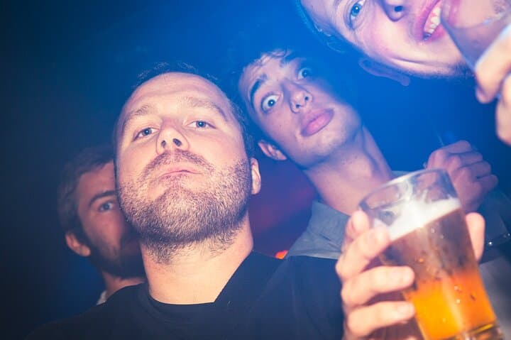 Private Amsterdam Bar Tour: Guided Pub Crawl in City Center