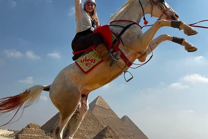 Sunrise & Sunset Camel or Horse Ride at the Giza Pyramids — 2-Hour Private Excursion from Cairo