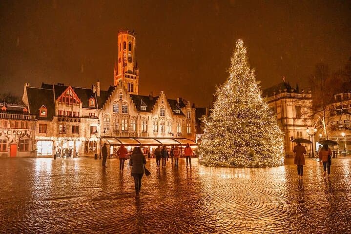 Paris to Bruges Winter Day Trip — Medieval Canals & Festive Markets photo 5