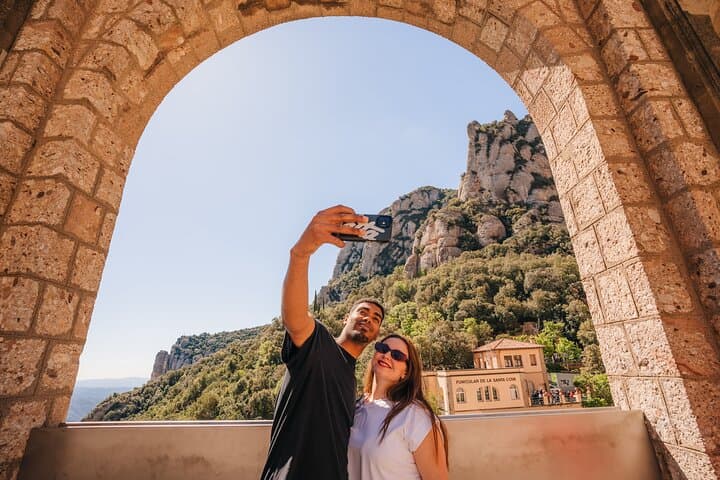 Montserrat Monastery Farmhouse Lunch and Wine Day Trip from Barcelona photo 5