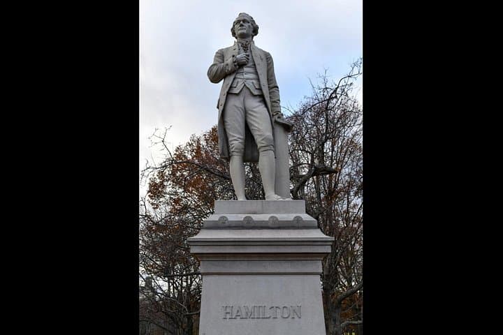 Sing Through Hamilton's Manhattan: 2-Hour Musical Walking Tour of Lower Manhattan photo 2