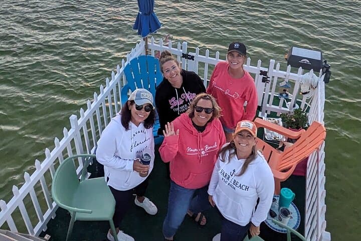 Fall and Winter Harbor Sightseeing Cruise in Destin: A Waterside Perspective