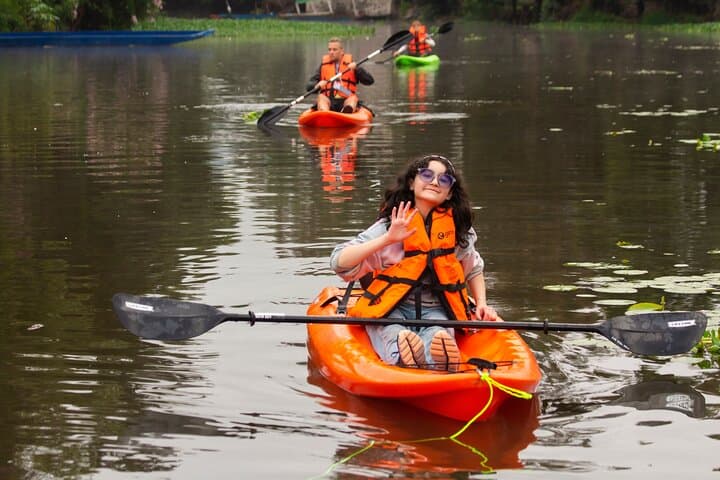 Xochimilco Canals Sunrise Kayak & Trajinera Tour with Cuicuilco Pyramid Visit photo 2