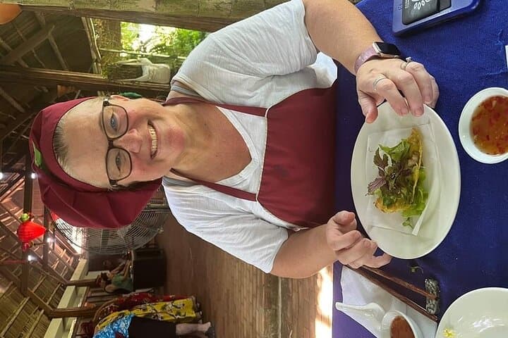 Hoi An Bicycle and Tra Que Cooking Tour — Cycle to a Local Herb Village photo 2