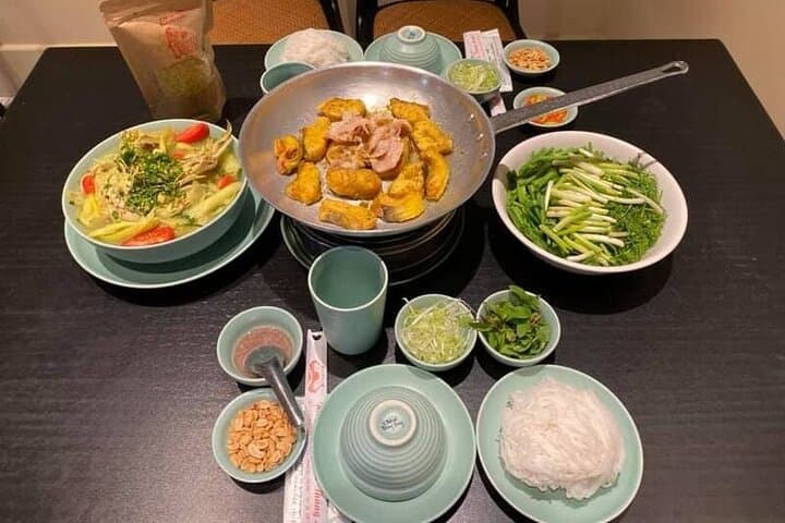 Hanoi Michelin Walking Food Tour: Old Quarter Street Eats & Egg Coffee photo 4